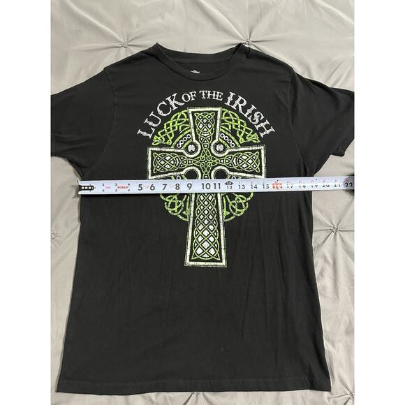 Luck Of The Irish T-shirt Mens 38/40 Medium Short Sleeve St. Patrick’s Day - Picture 5 of 8